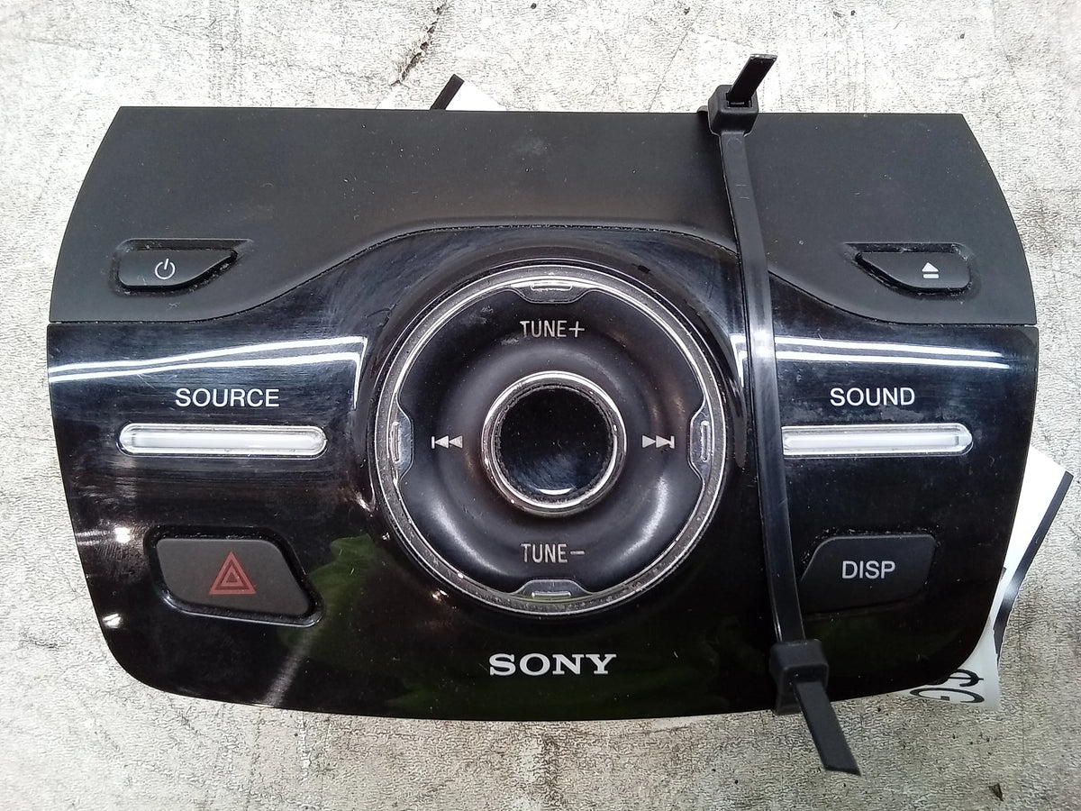 Pre-Owned 18 Ford Escape Radio Control Panel OEM (Good)