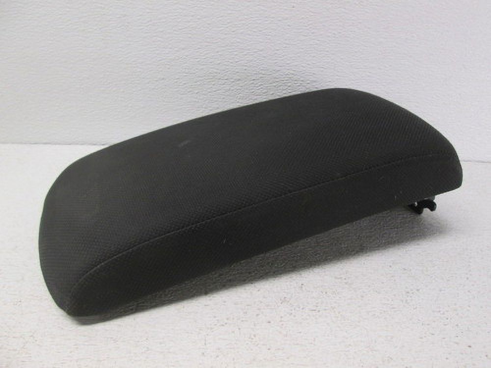 Pre-Owned 2012 Nissan Rogue Interior Dark Cloth Center Console Lid OEM LKQ (Good)