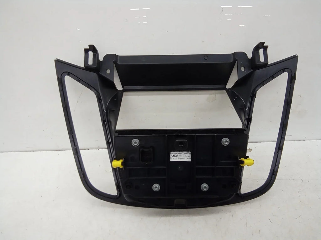 Pre-Owned 13-16 Ford Escape Control Panel w/ Audio System Radio OEM (Good)
