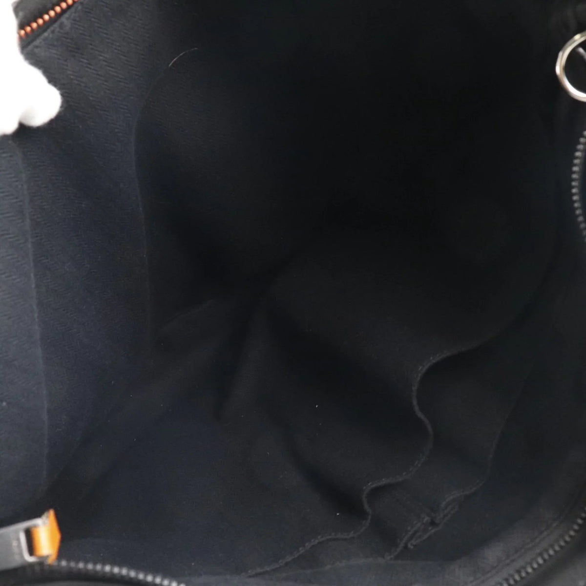 Pre-Owned Hermes Caravan Vertical PM Voderma Jet Unisex Tote Bag (Fair)