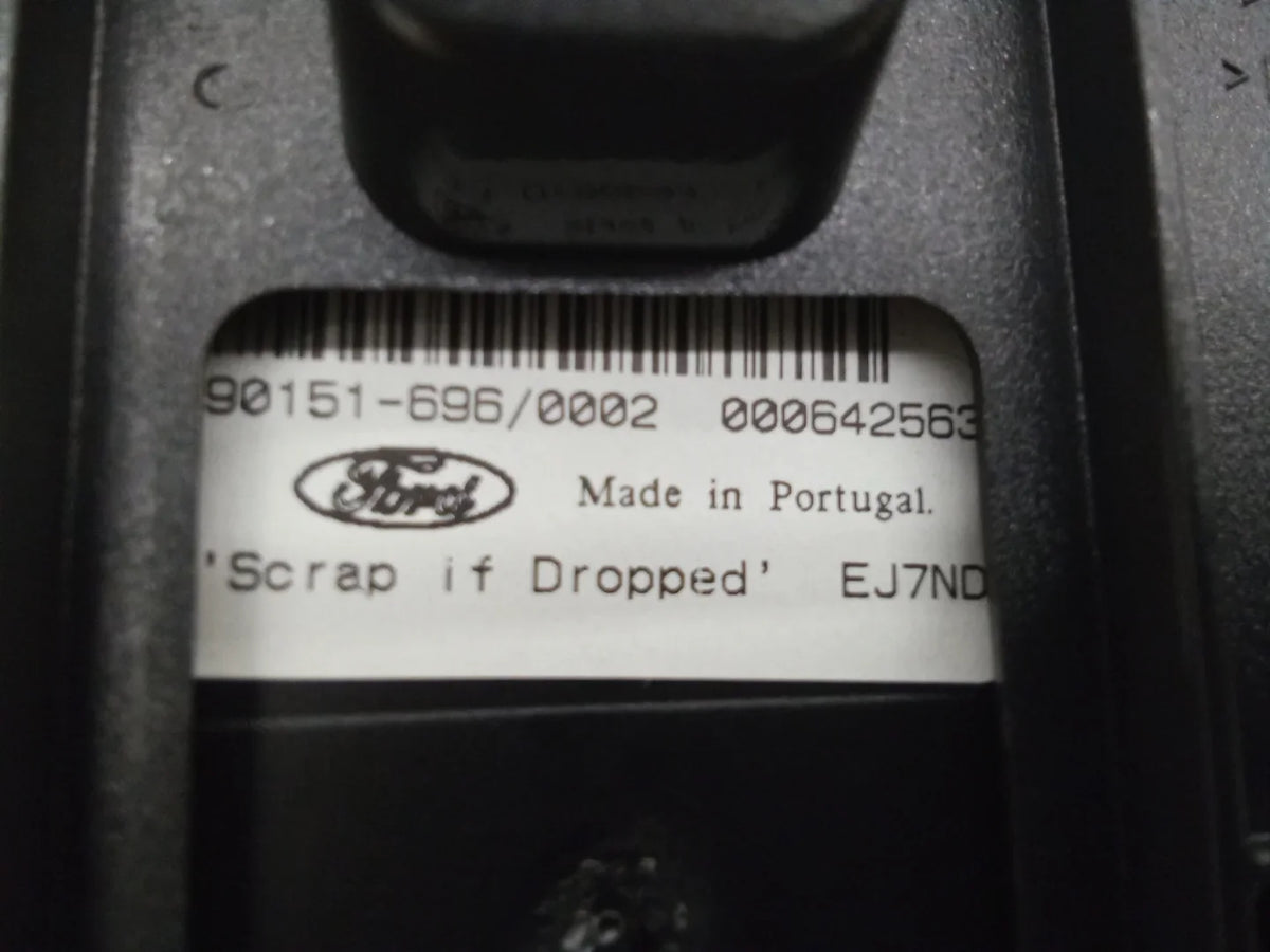 Pre-Owned 13-16 Ford Escape Control Panel w/ Audio System Radio OEM (Good)