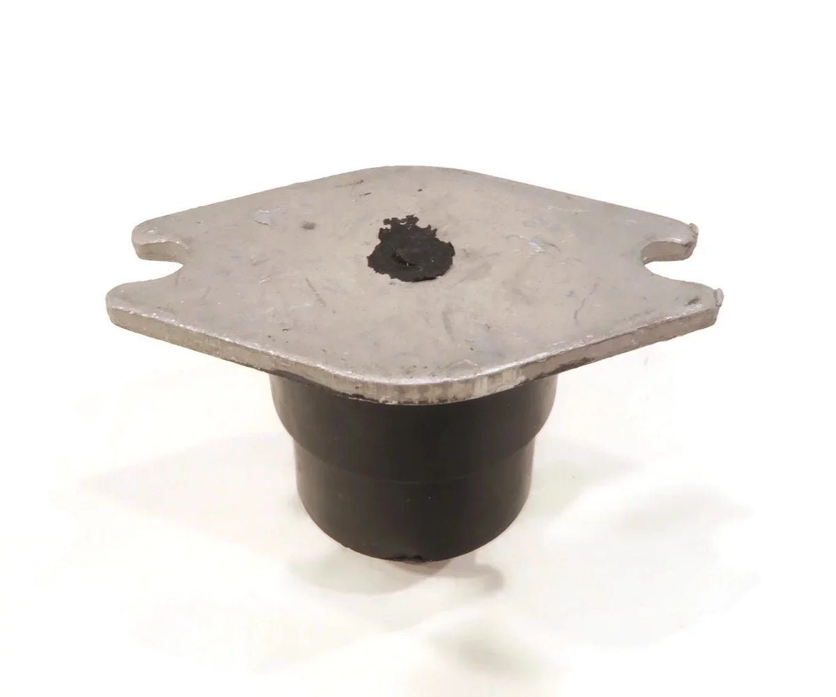 The ROP Shop | Rubber Upper Motor Mount For 1982 Evinrude 35 E35TELCNB, E35ELCND Outboard