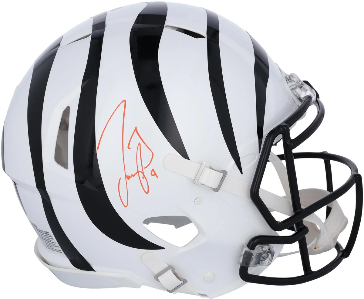 Joe Burrow Cincinnati Bengals Autographed 2022 Alternate Rid Speed Authentic Helmet - Fanatics Authentic Certified